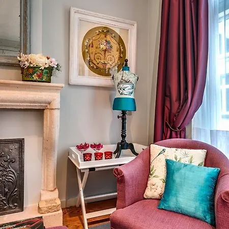 Canalside House - Luxury 4* Bruggy